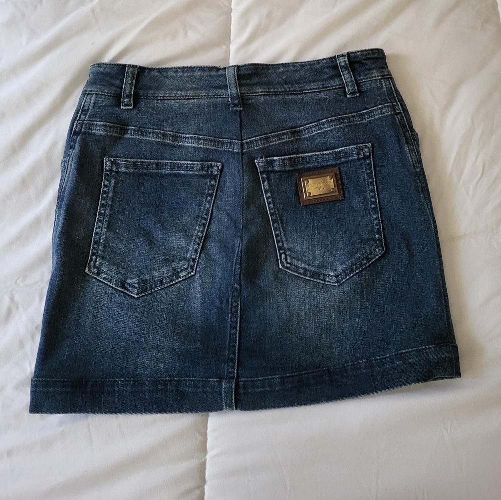 Dolce & Gabbana Mini Skirt - Picture 2 of 6